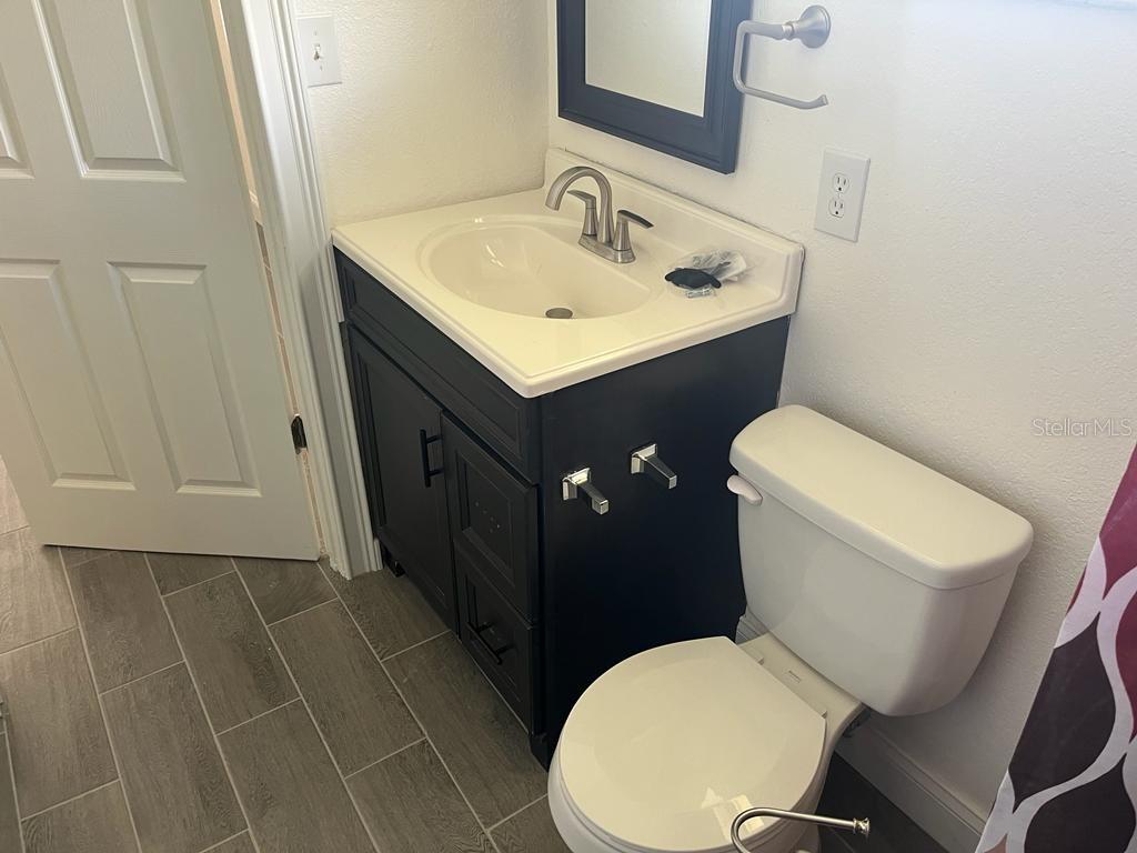 FAIRWAY OAKS - Residential