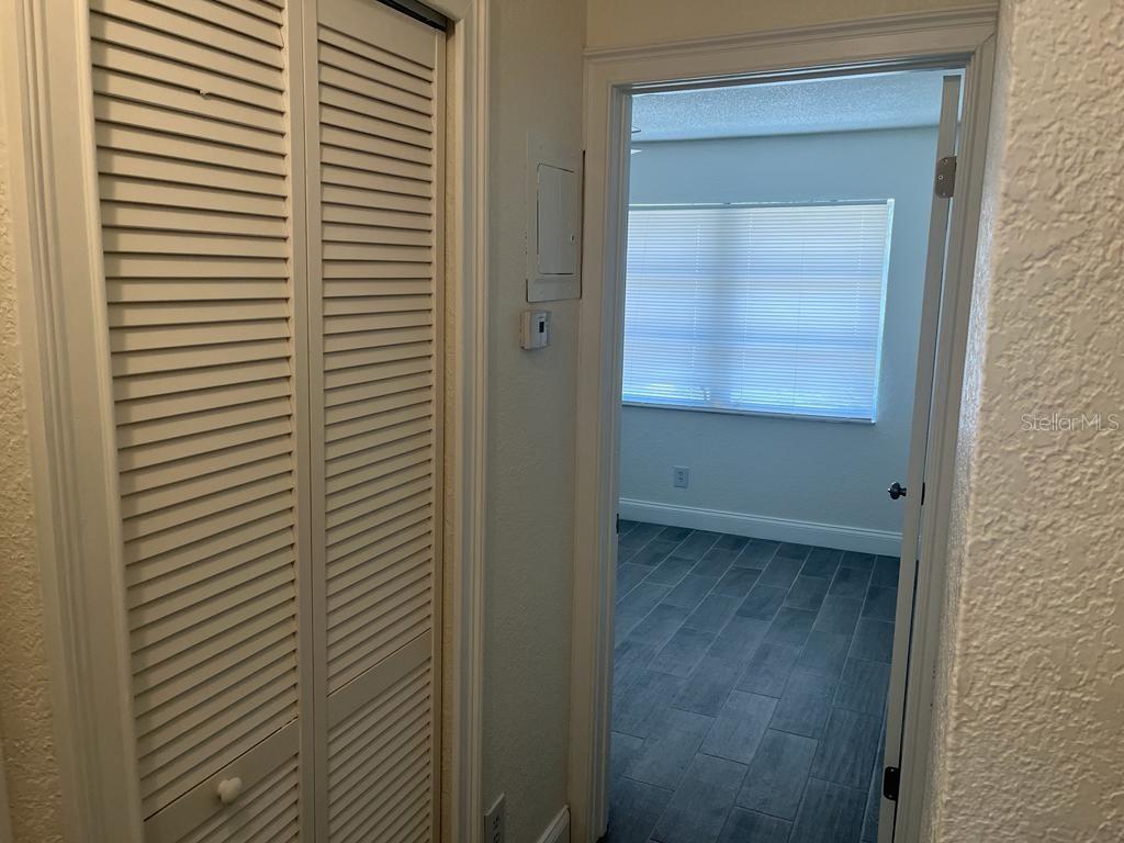 FAIRWAY OAKS - Residential