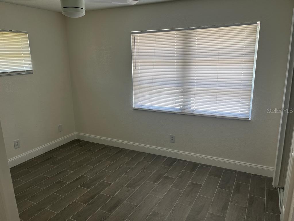 FAIRWAY OAKS - Residential