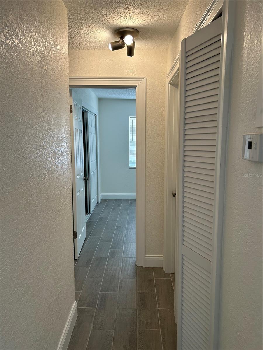 FAIRWAY OAKS - Residential