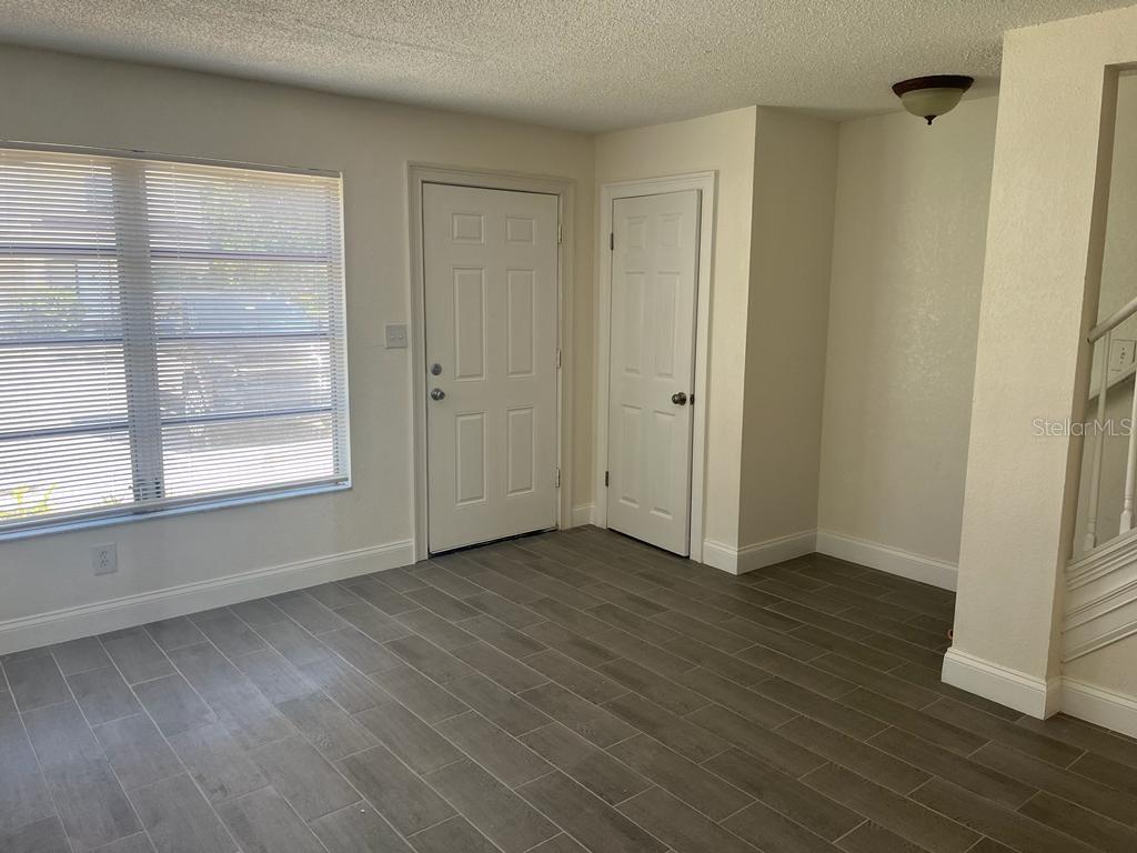 FAIRWAY OAKS - Residential