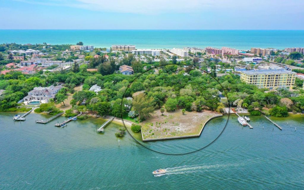 Photo of 6559 Peacock Road, Sarasota, FL 34242 (MLS # A4517778)