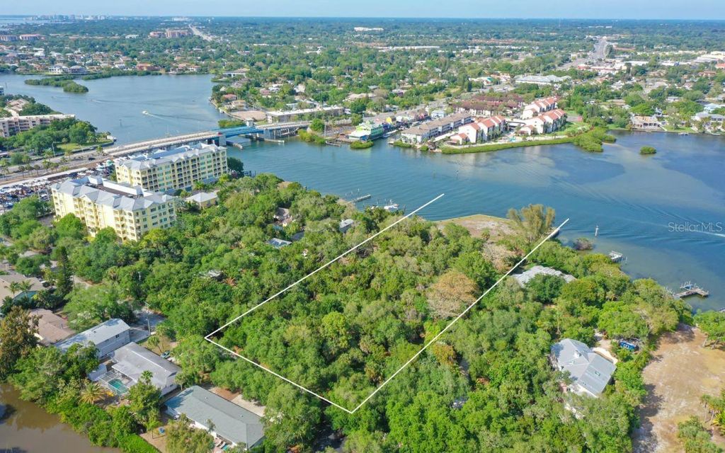 Photo of 6559 Peacock Road, Sarasota, FL 34242 (MLS # A4517778)