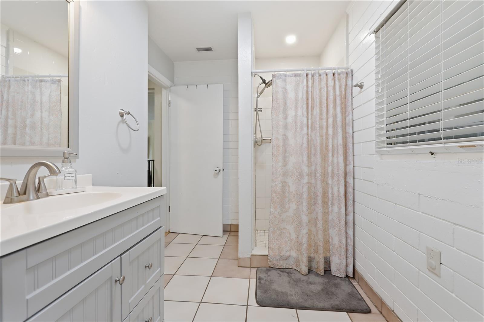 VIRGINIA HAVEN HOMES 1ST ADDITION - Residential