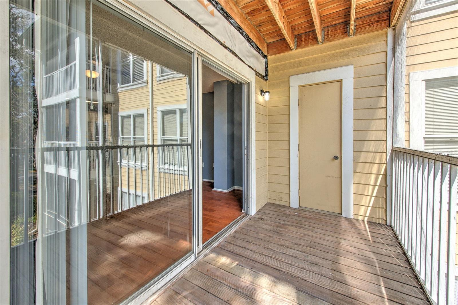 THE LANDINGS OF TAMPA A CONDOM - Residential