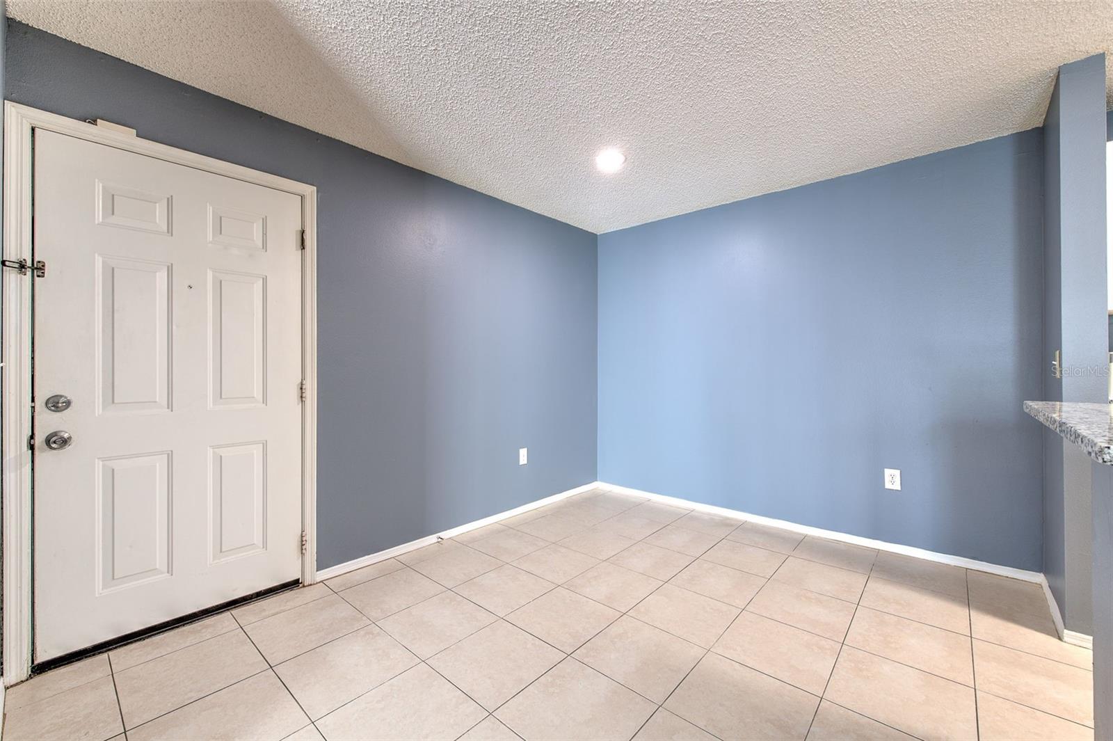 THE LANDINGS OF TAMPA A CONDOM - Residential