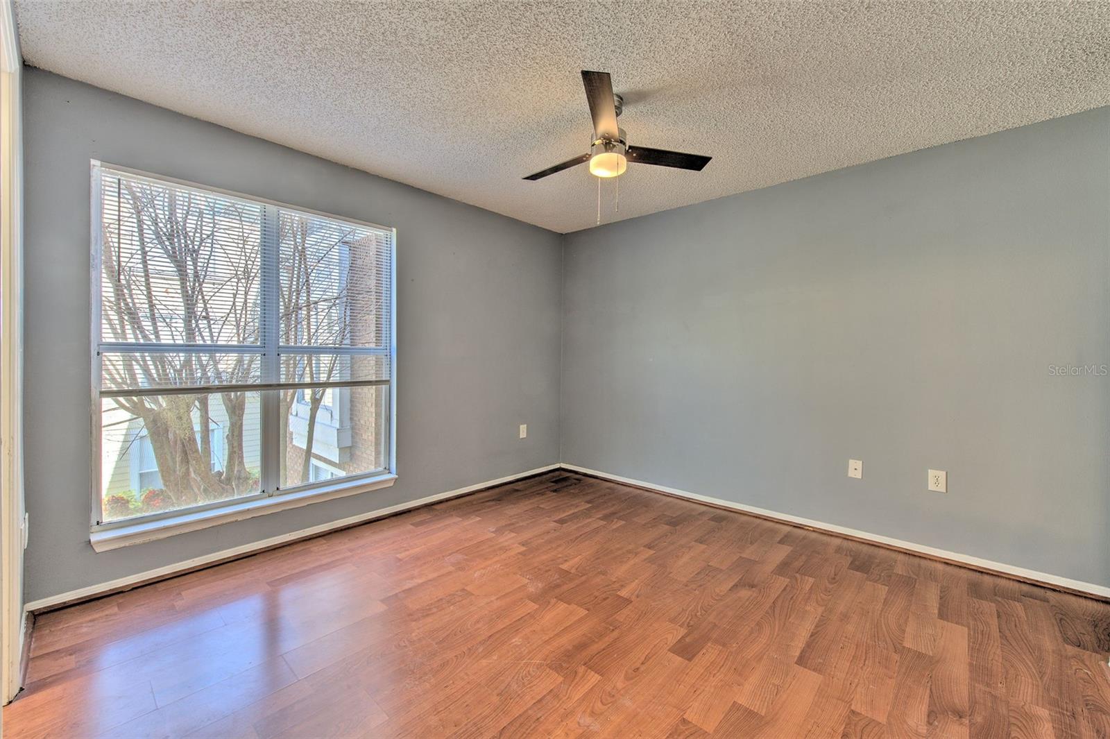 THE LANDINGS OF TAMPA A CONDOM - Residential