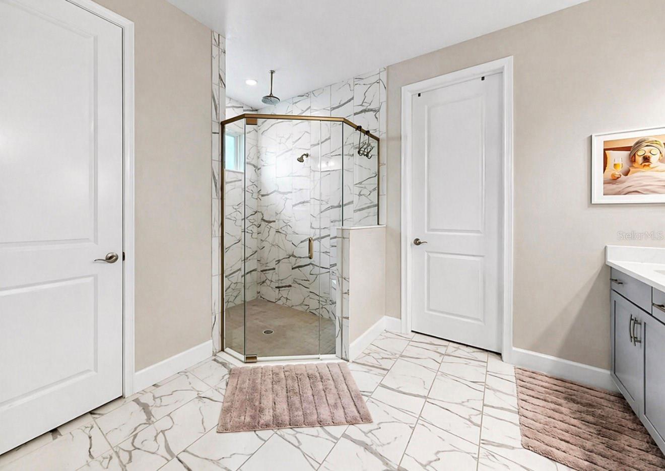 MARISOL POINTE - Residential