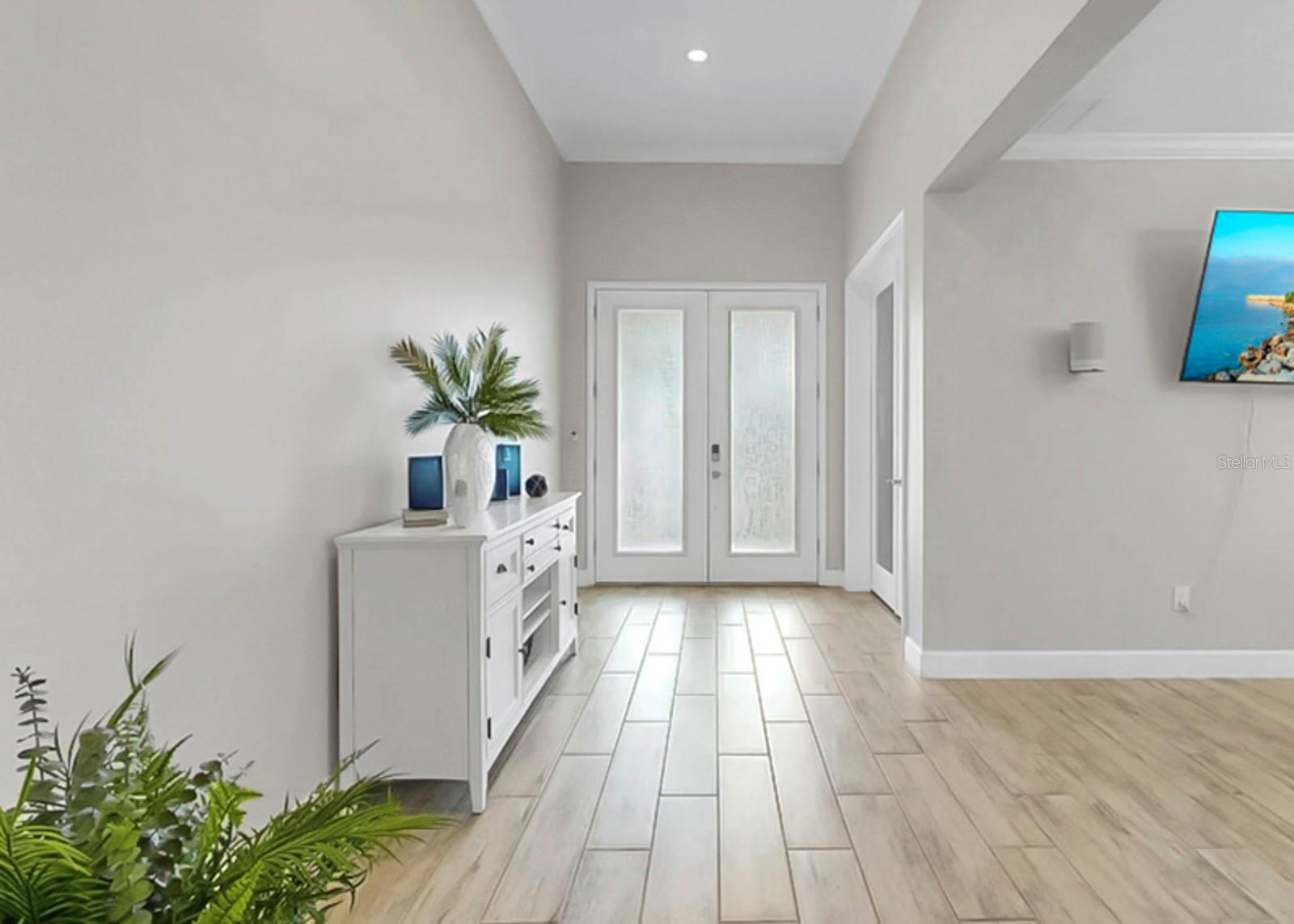 MARISOL POINTE - Residential