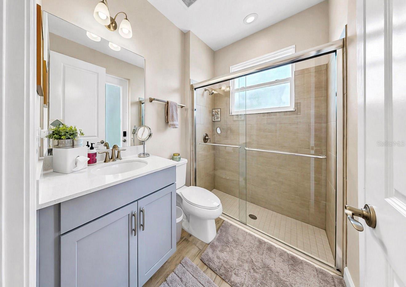 MARISOL POINTE - Residential