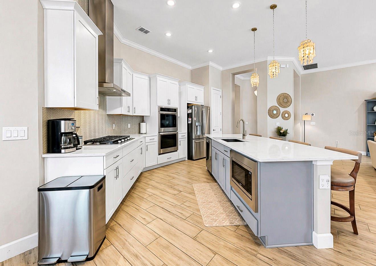 MARISOL POINTE - Residential