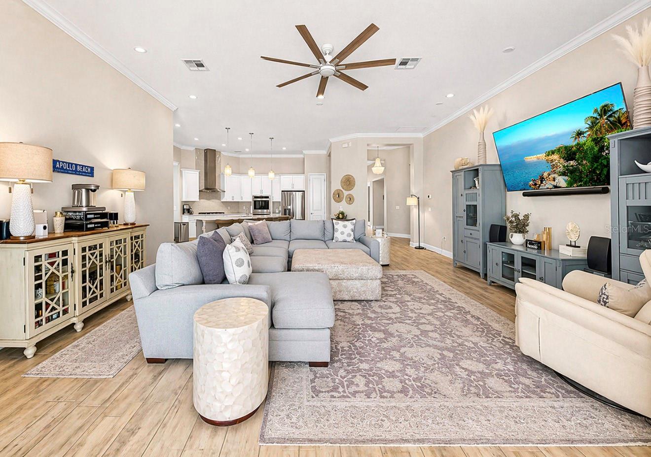 MARISOL POINTE - Residential