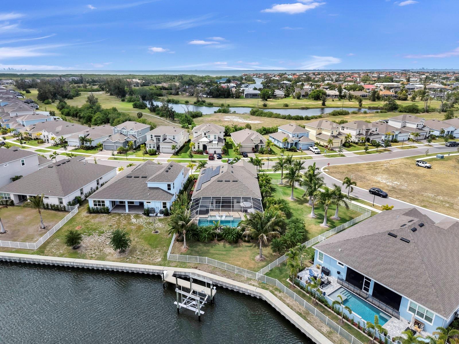 MARISOL POINTE - Residential