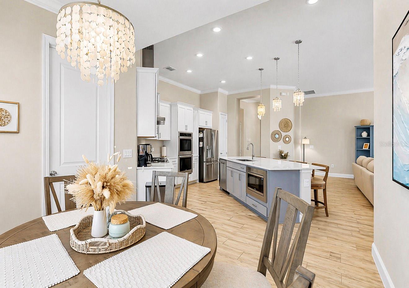 MARISOL POINTE - Residential