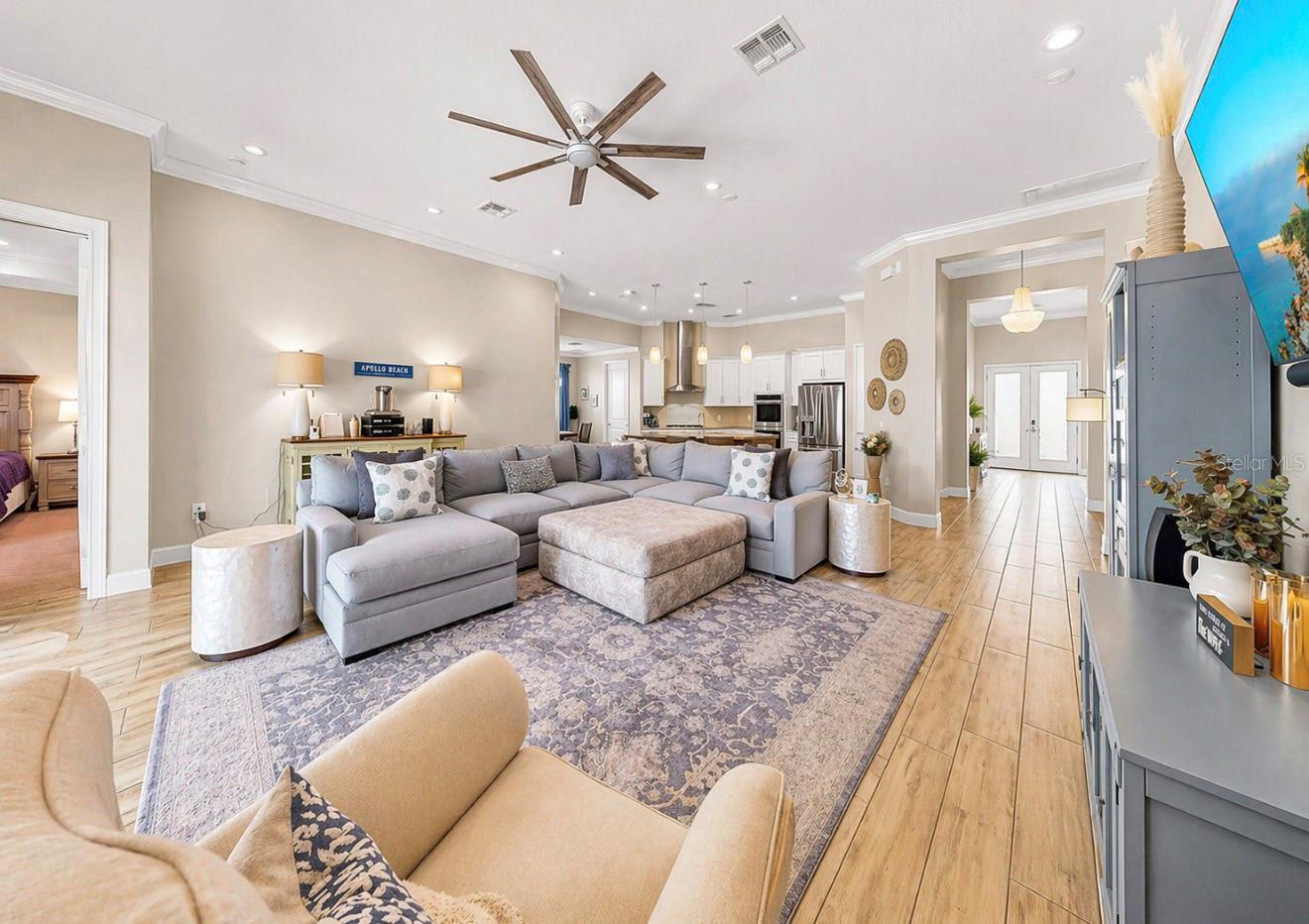 MARISOL POINTE - Residential