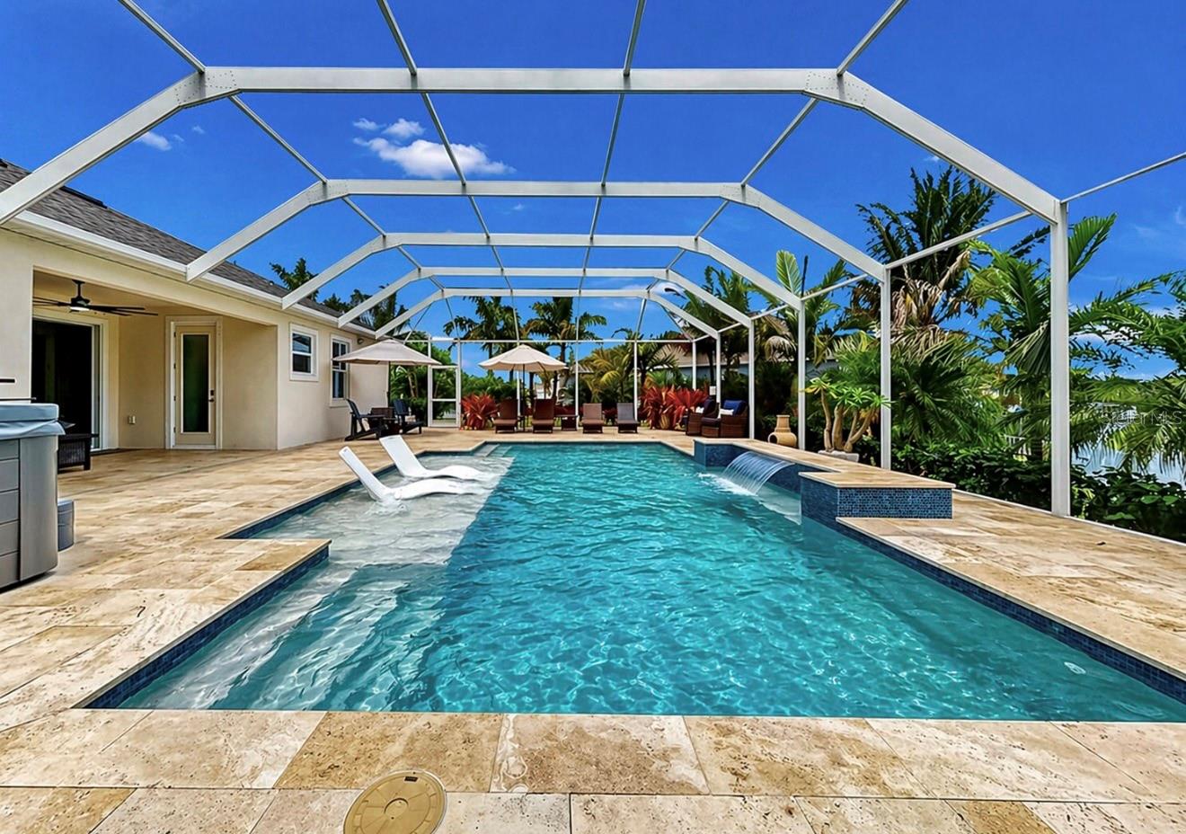 MARISOL POINTE - Residential