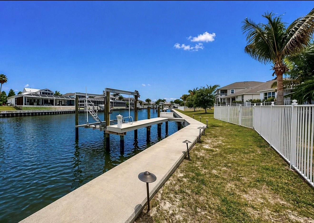 MARISOL POINTE - Residential