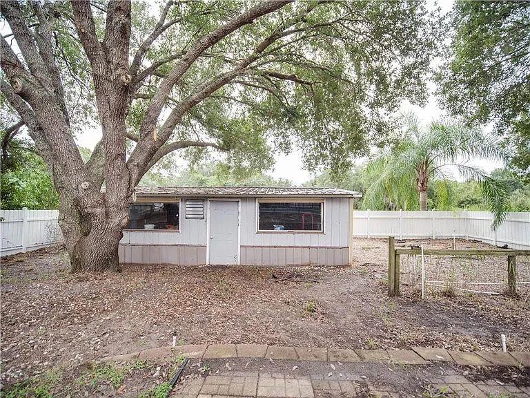 REAGANS RUN - Residential