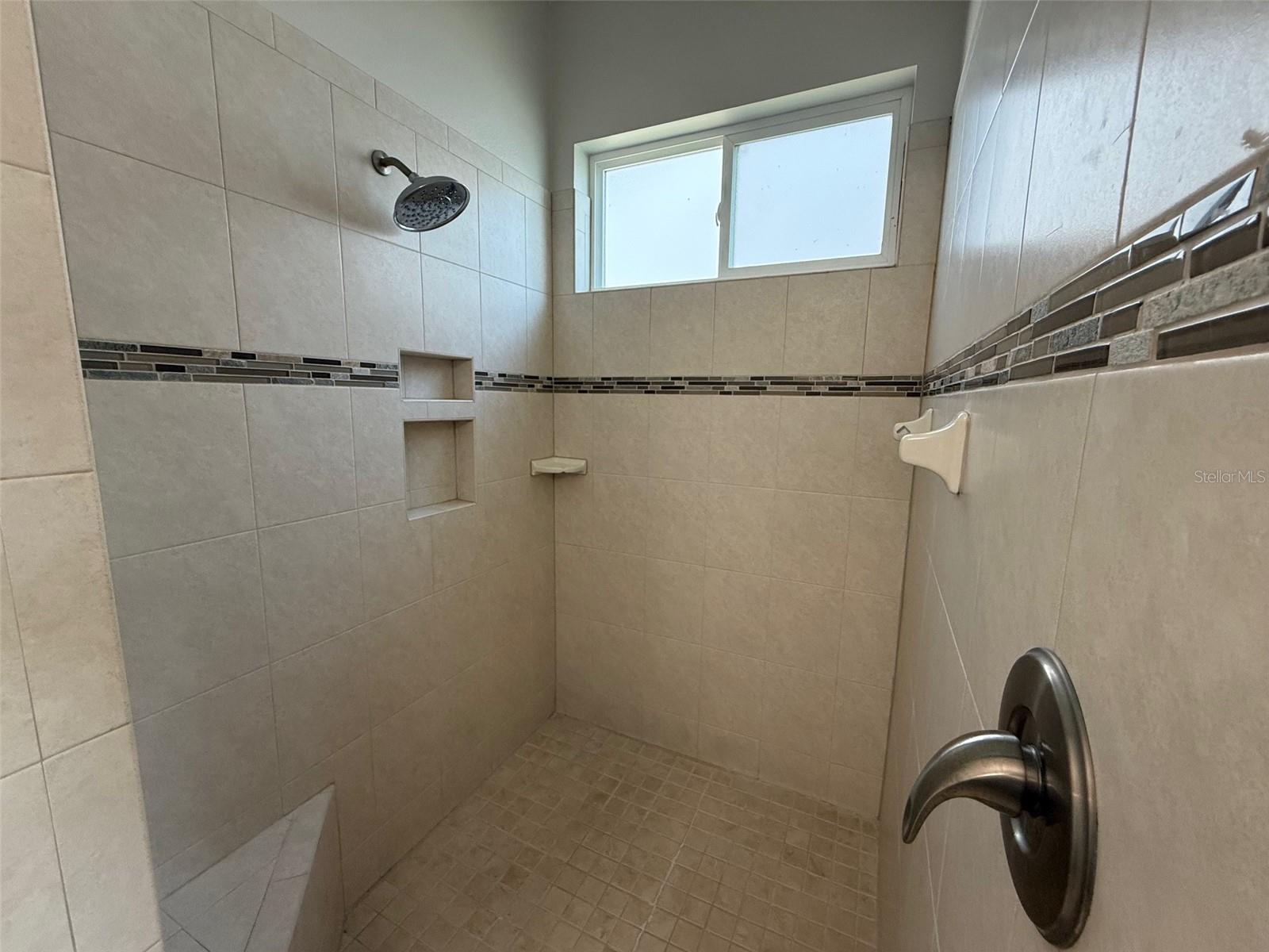 OAKMONT - Residential Lease