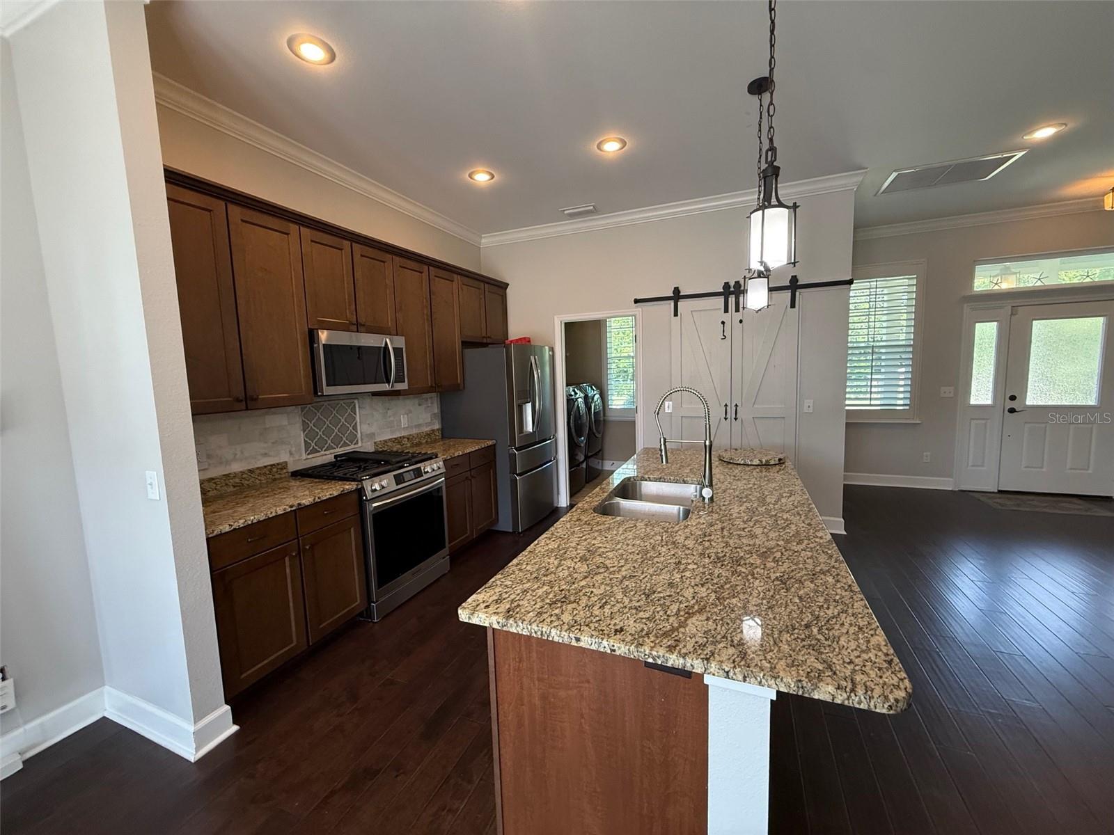 OAKMONT - Residential Lease