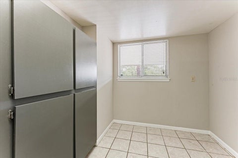 6332 Newtown Circle 32b5, Tampa, FL 33615
