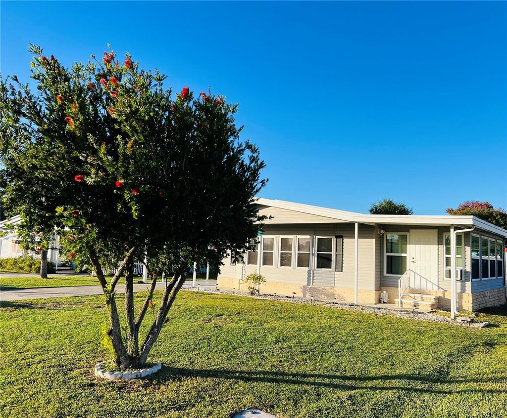 Photo of 1565 Apache Circle, Tavares, FL 32778 (MLS # FC313063)