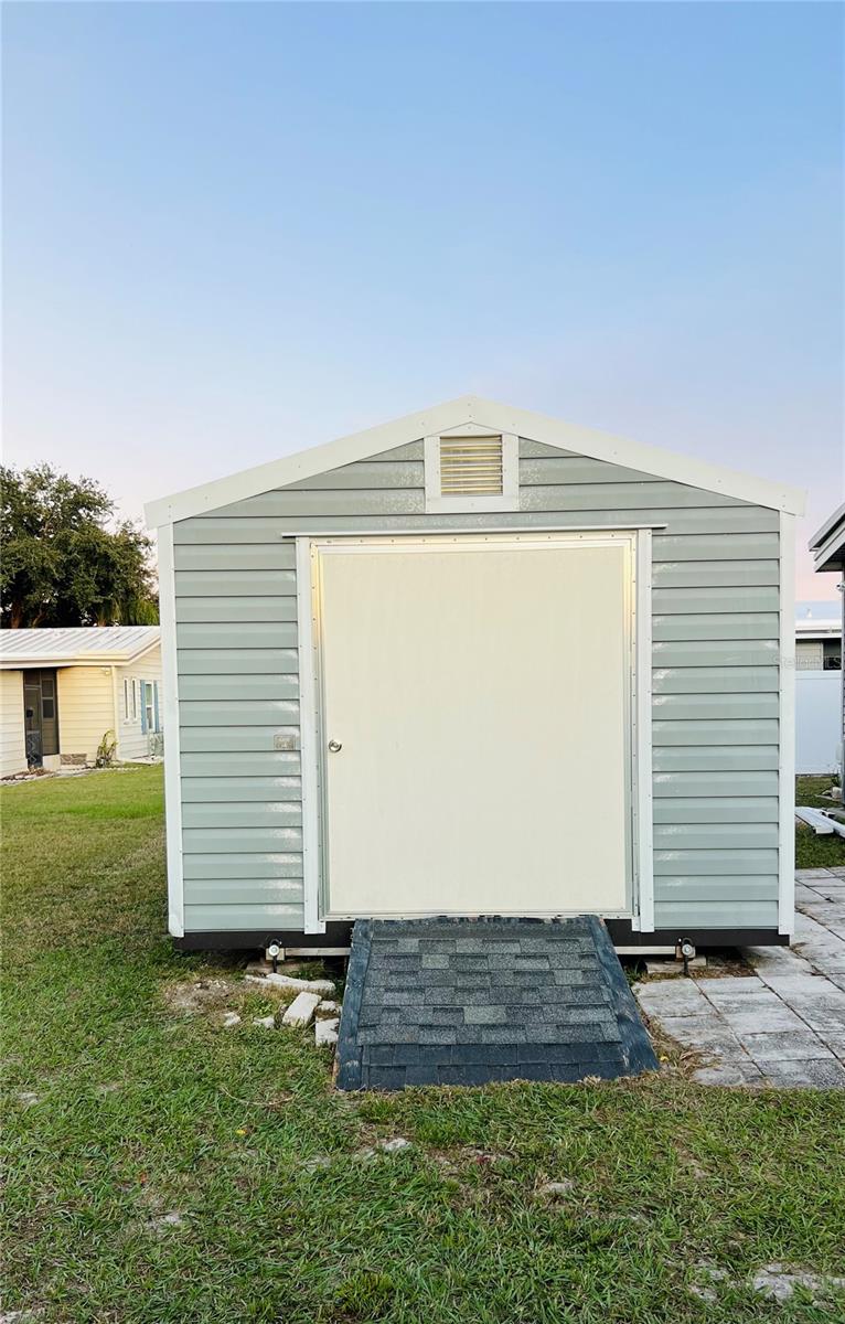 TAVARES LAKE FRANCES ESTATES - Residential