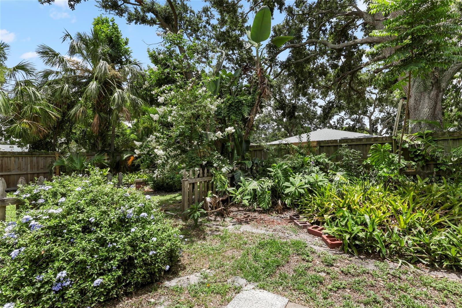 INDIAN BEACH HIGHLANDS - Residential