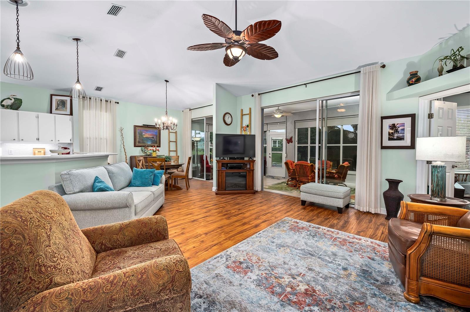 OCALA PALMS UN V - Residential