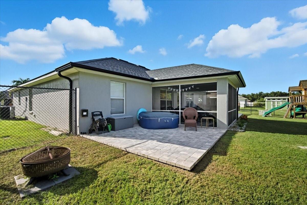 FORT SOCRUM VILLAGE - Residential