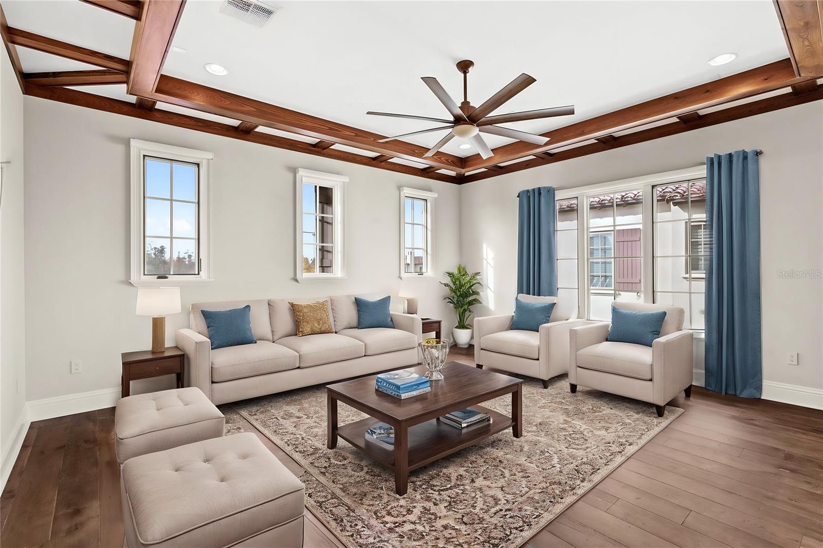 GOLDEN OAK - Residential