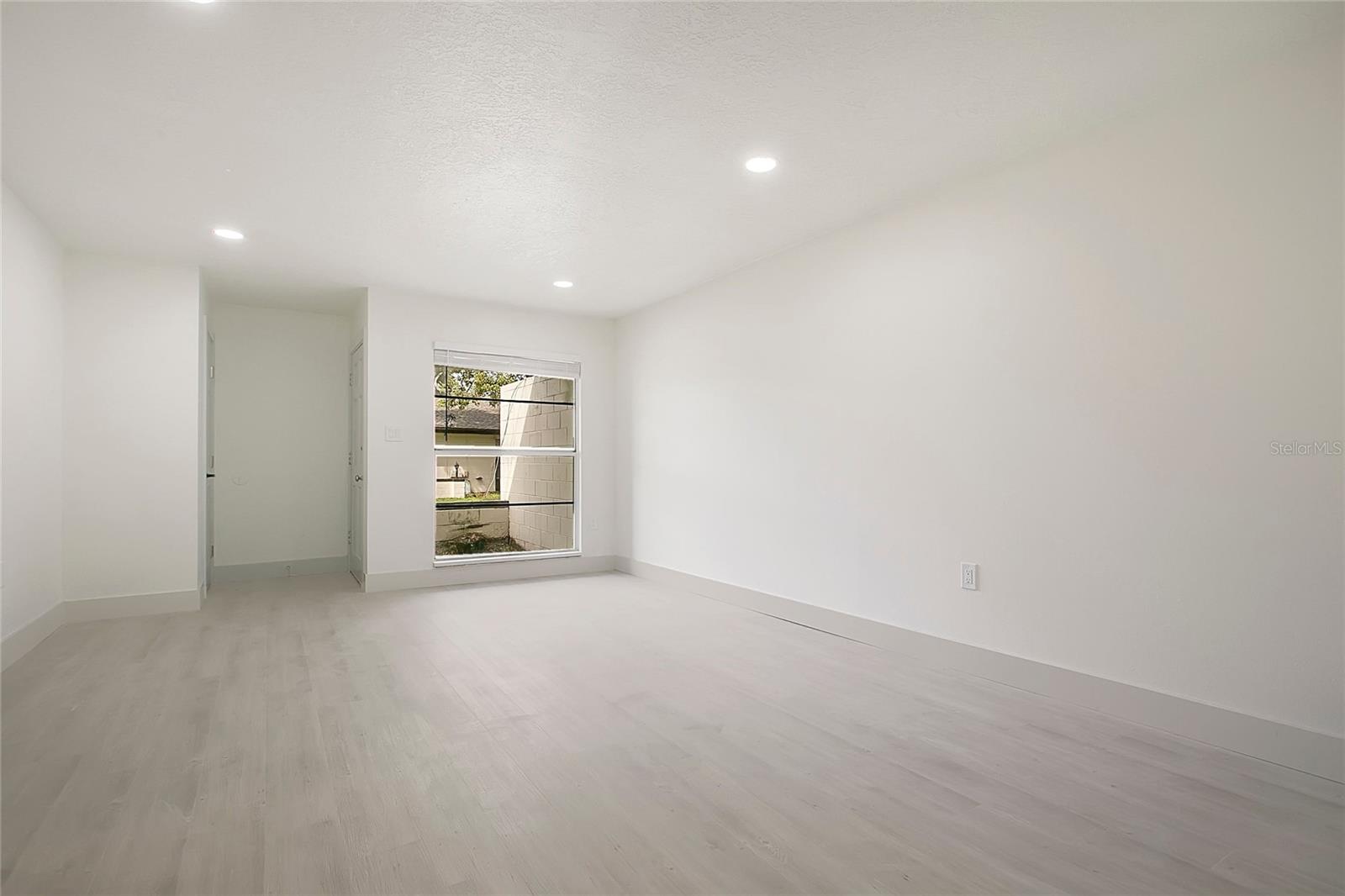 WILLOWS - Residential