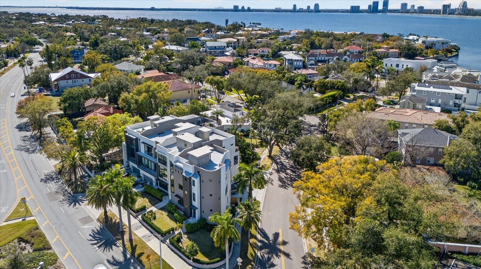 94 W DAVIS BOULEVARD