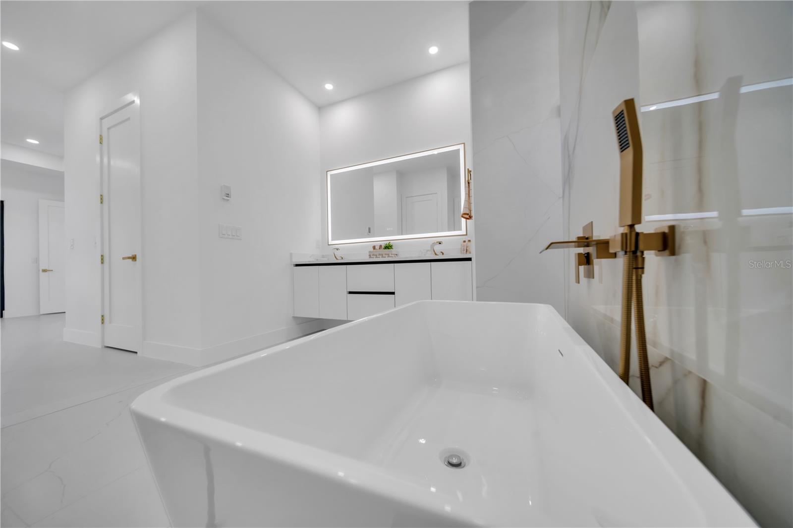 CAPE CORAL UNIT 63 - Residential