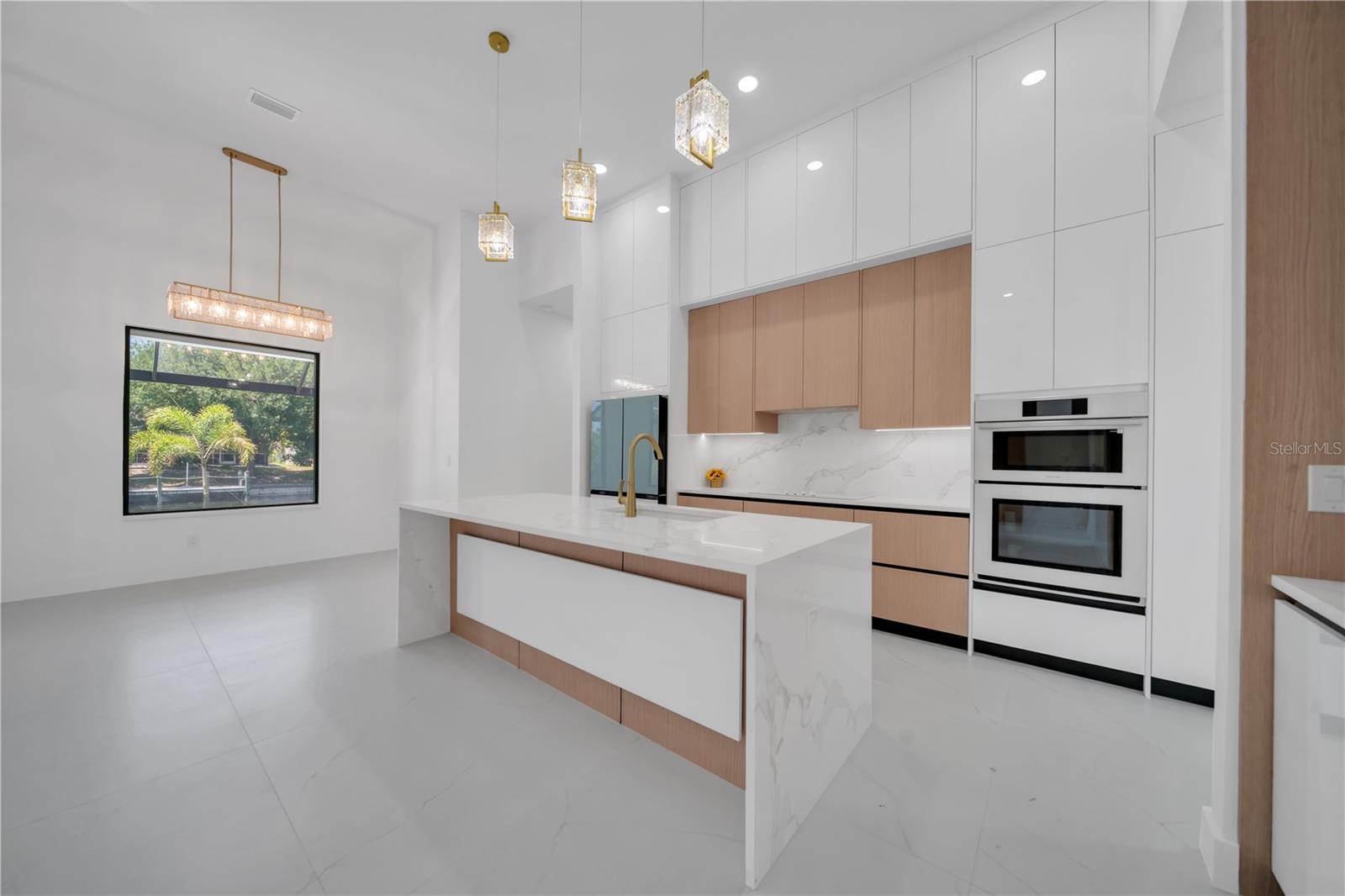 CAPE CORAL UNIT 63 - Residential