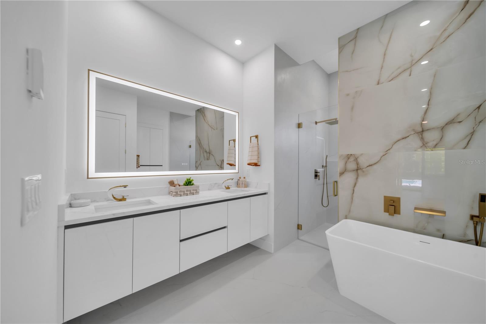 CAPE CORAL UNIT 63 - Residential