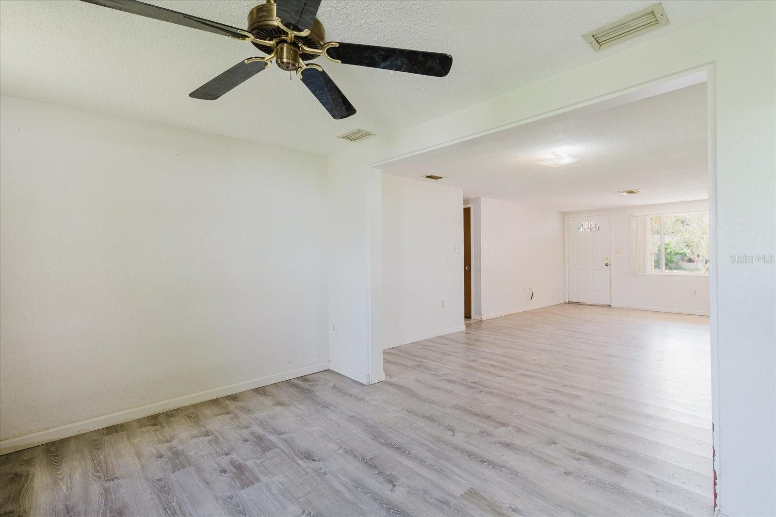 HOLIDAY LAKE ESTATES - Residential