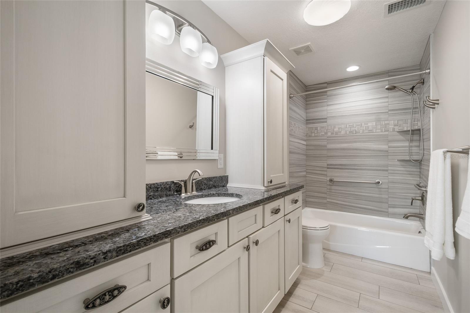 INDIALANTIC BY THE SEA - Residential