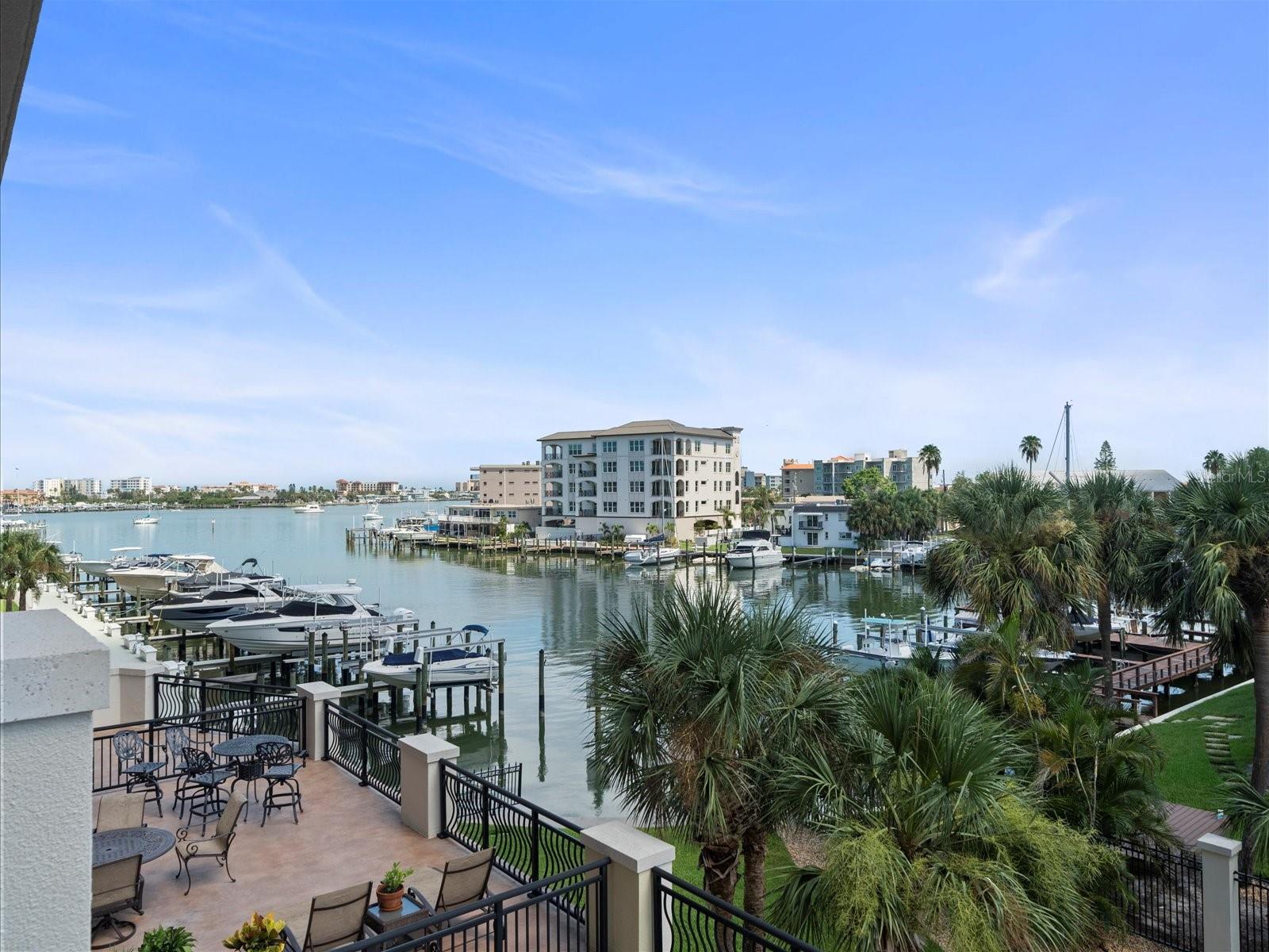 RESIDENCES AT WINDWARD PASSAGE CONDO - Residential Lease