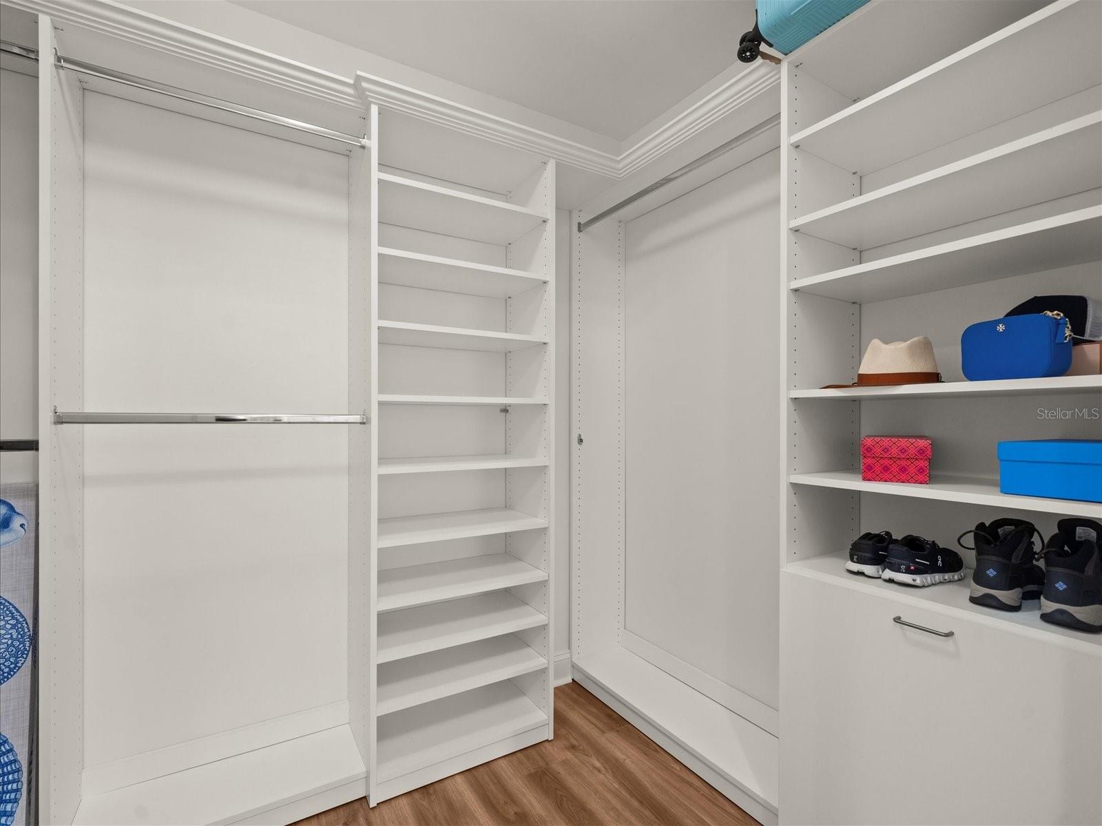 RESIDENCES AT WINDWARD PASSAGE CONDO - Residential Lease