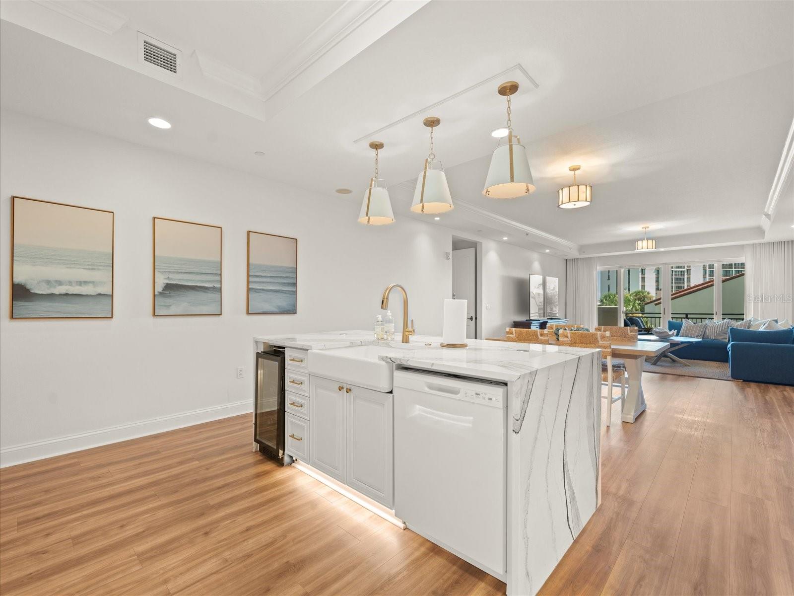 RESIDENCES AT WINDWARD PASSAGE CONDO - Residential Lease