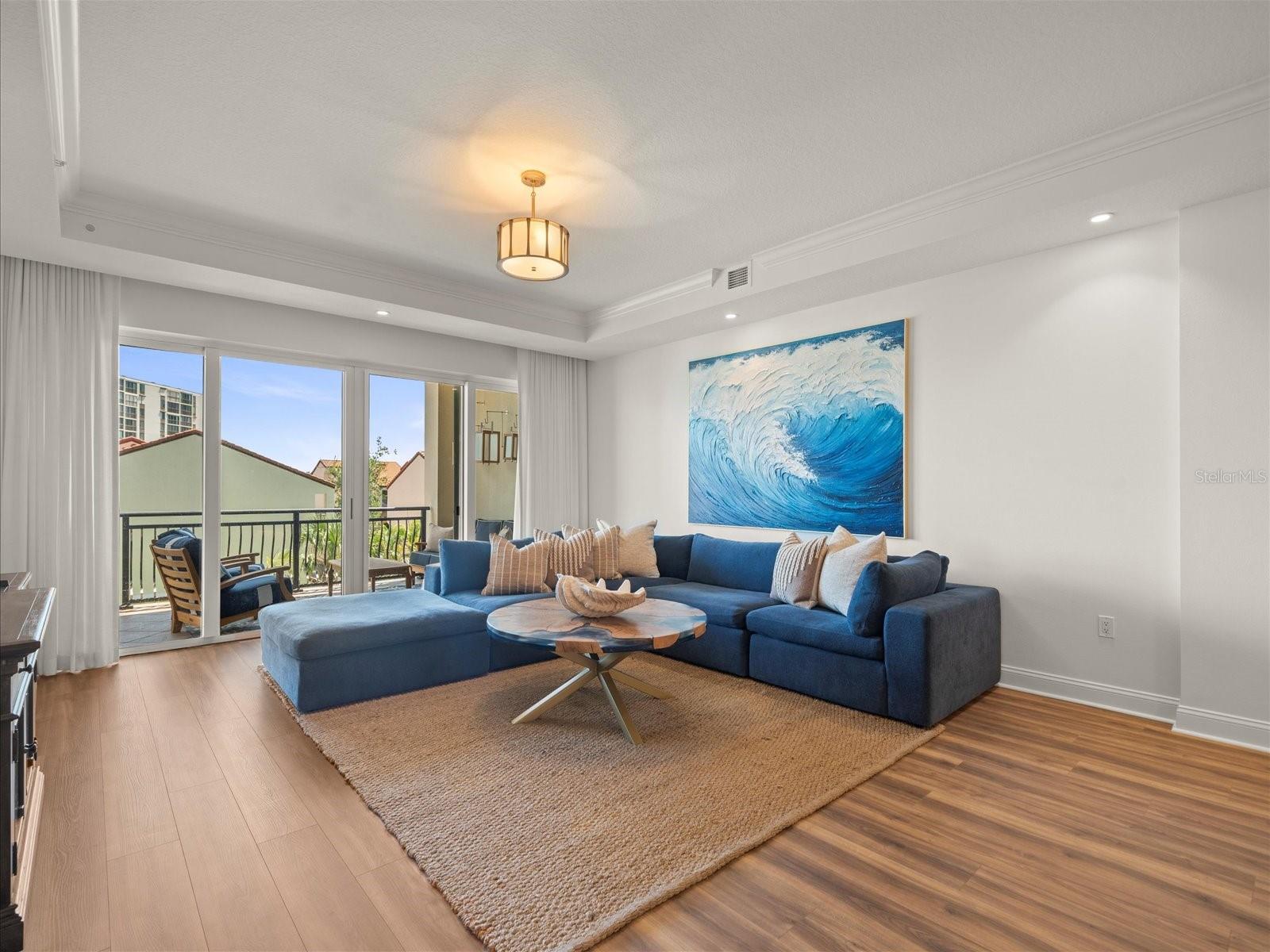 RESIDENCES AT WINDWARD PASSAGE CONDO - Residential Lease