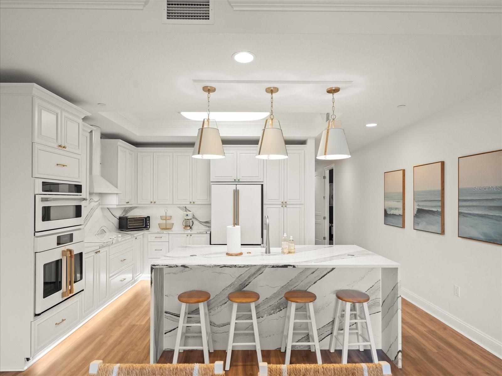 RESIDENCES AT WINDWARD PASSAGE CONDO - Residential Lease
