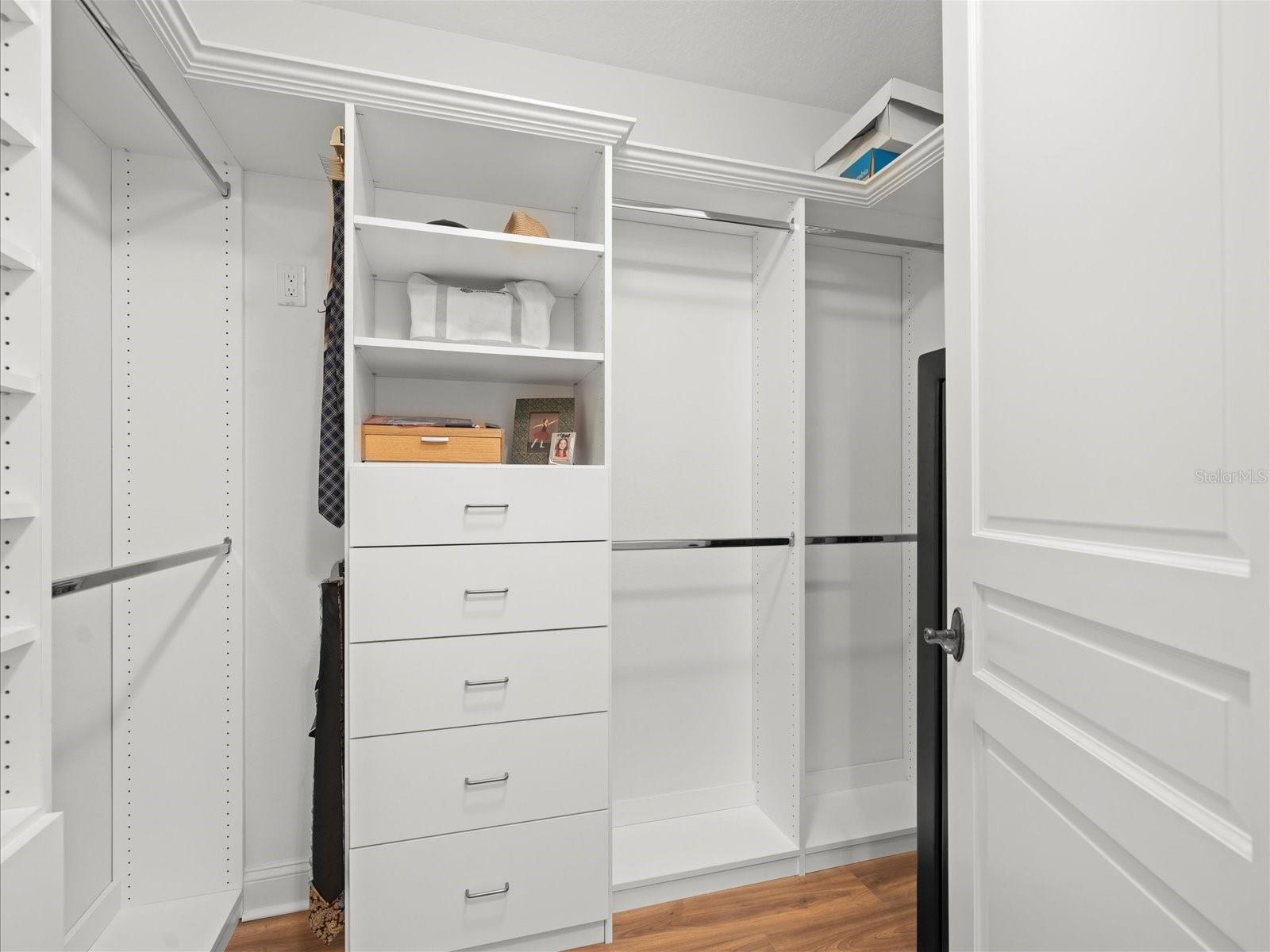 RESIDENCES AT WINDWARD PASSAGE CONDO - Residential Lease