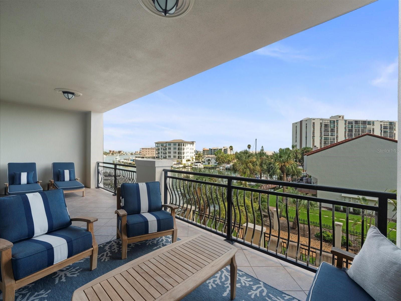 RESIDENCES AT WINDWARD PASSAGE CONDO - Residential Lease