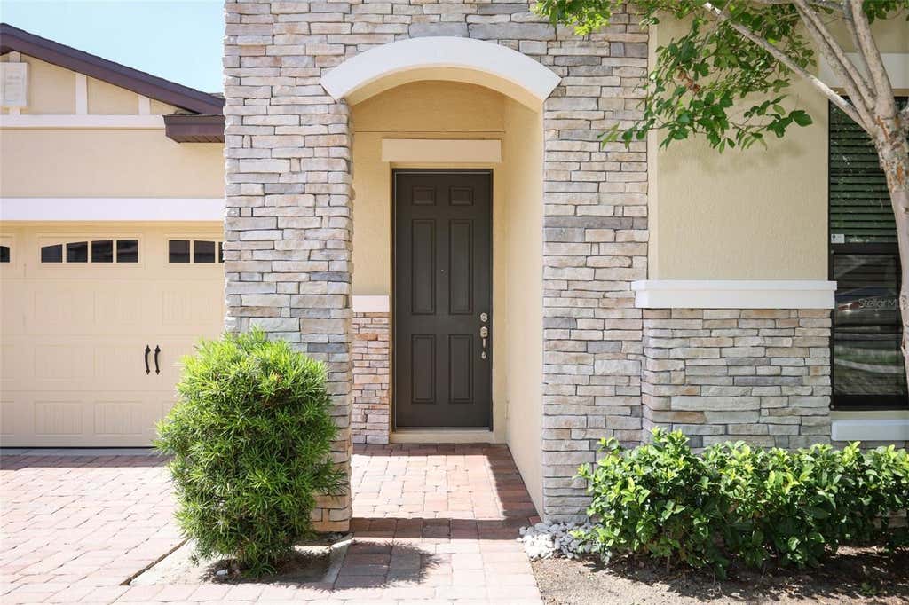Photo of 9175 Chandler Drive, Groveland, FL 34736 (MLS # S5149934)