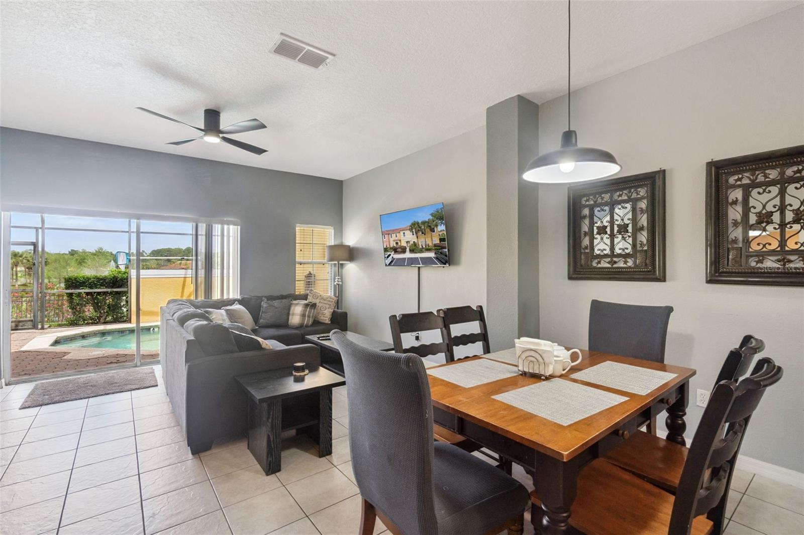 ENCANTADA - Residential