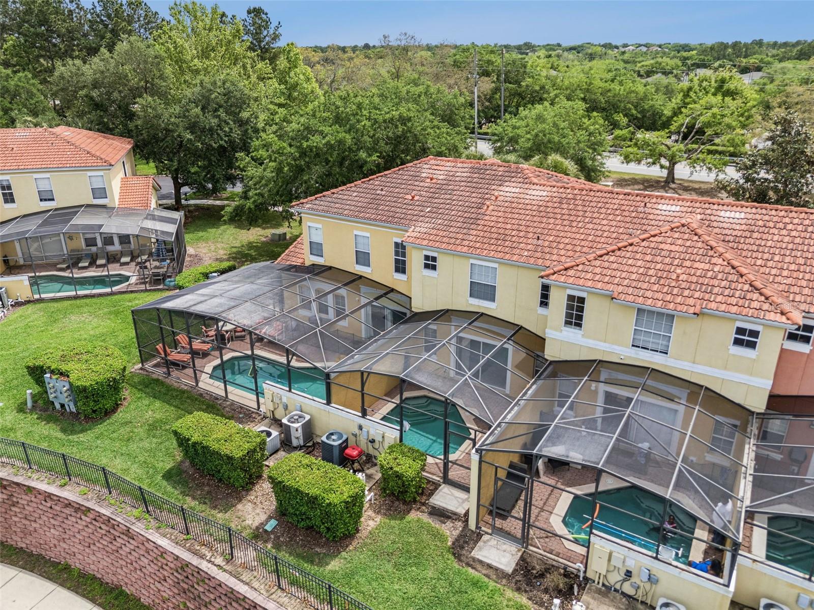 ENCANTADA - Residential