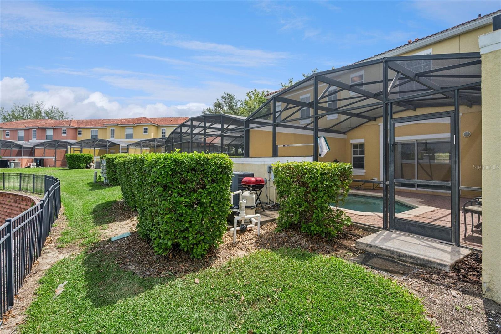 ENCANTADA - Residential