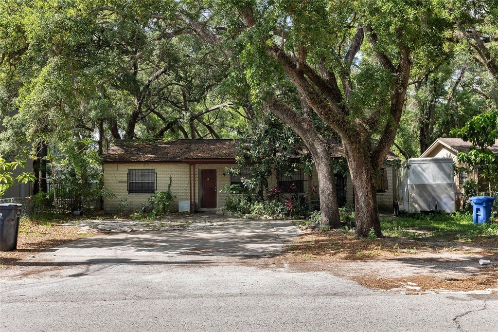 Photo of 1210 E 140th Avenue, Tampa, FL 33613 (MLS # TB8511454)